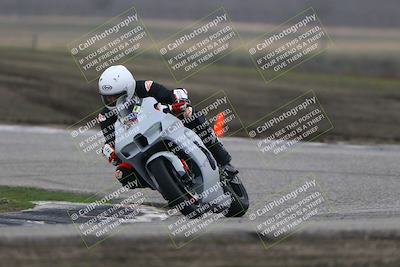 media/Nov-29-2025-TrackDaz (Sat) [[10ae2d9bce]]/B Group/Session 3 (Outside Grapevine)/